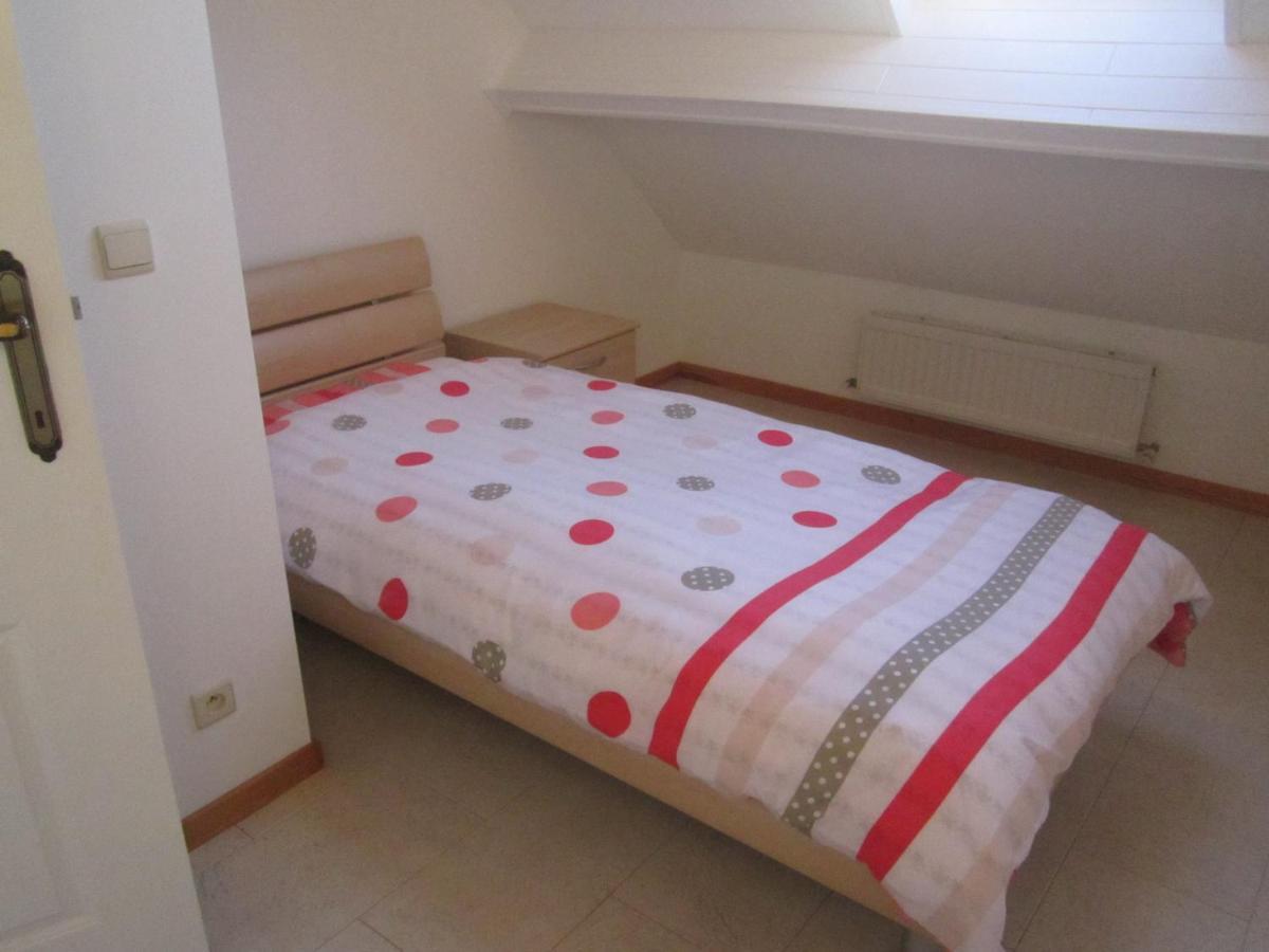 Vakantiewoning Upstairzzz Kortessem Экстерьер фото